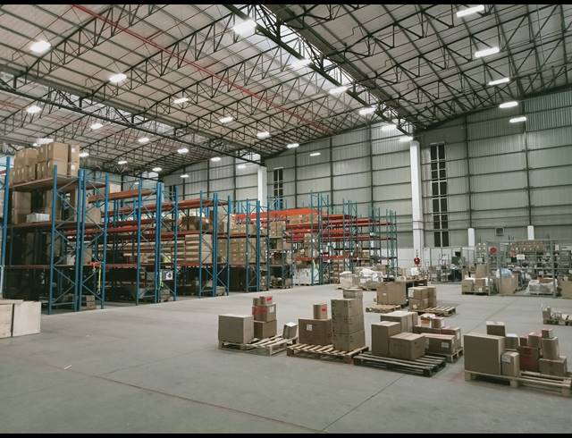 3,213M² WAREHOUSE TO LET IN AIRPORT INDUSTRIA